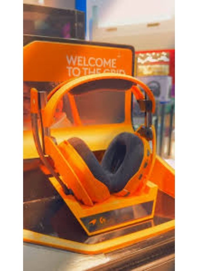 سماعة الألعاب اللاسلكية Logitech G x McLaren A50 X - إصدار محدود (برتقالي/أسود) - Image 3