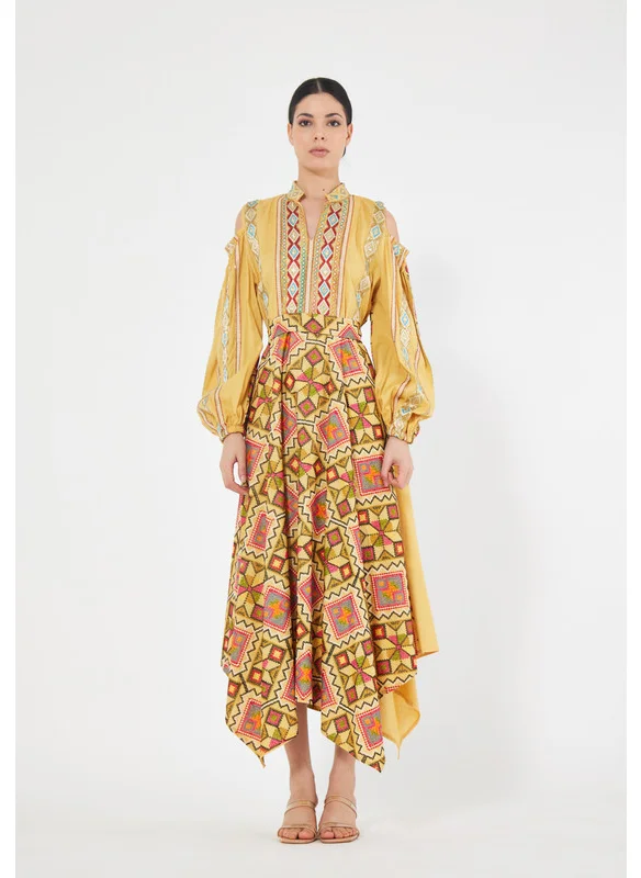ذوق Mandarin Collar Embroidered Jalabiya