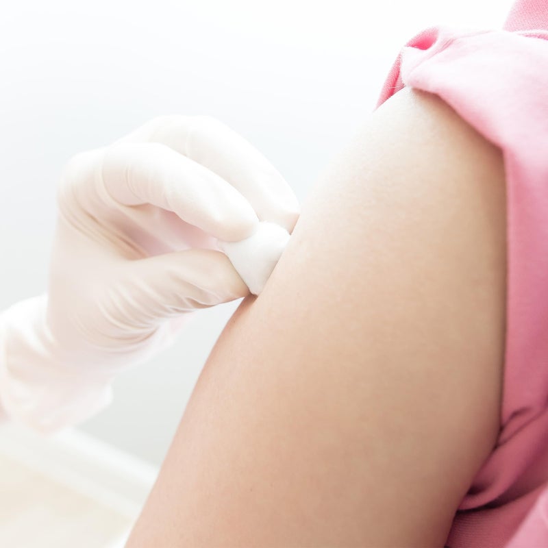 Diane 100% Pure Cotton Balls for Face, Makeup Removal, Nail Polish, Applying Lotion or Powder, First-Aid for Everyday Household Use, 100 Count - Image 5