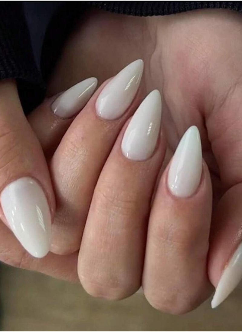 Generic White nails, 24 pieces  - Image 1