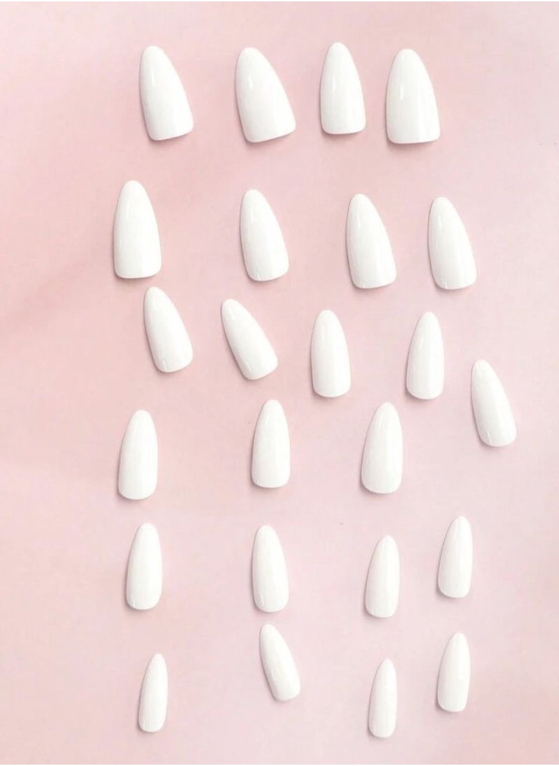 Generic White nails, 24 pieces  - Image 2