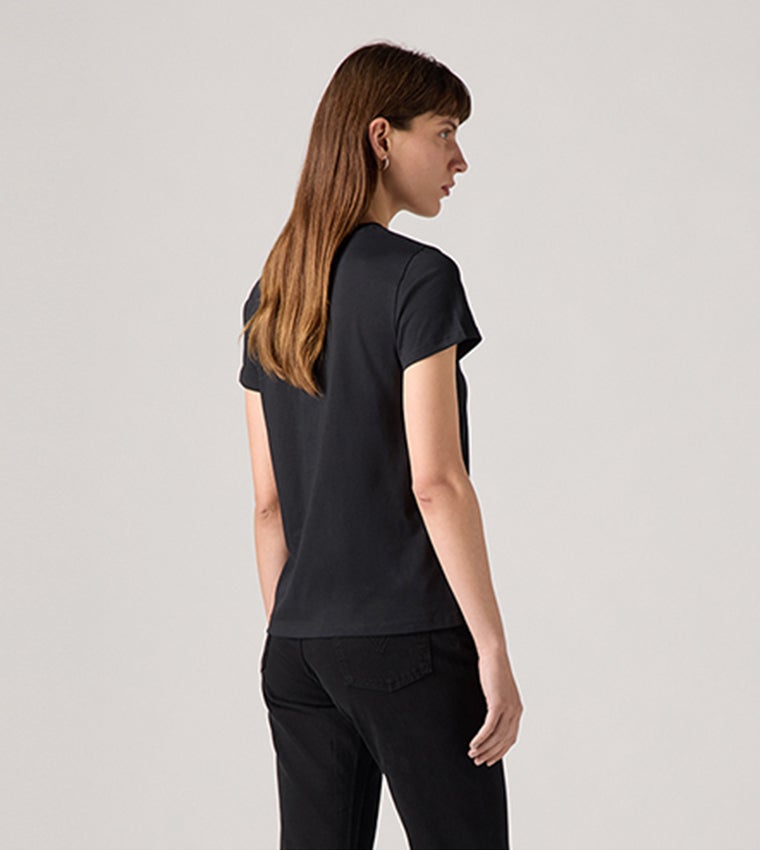 ليفايز التي شيرت المثالي - Image 4