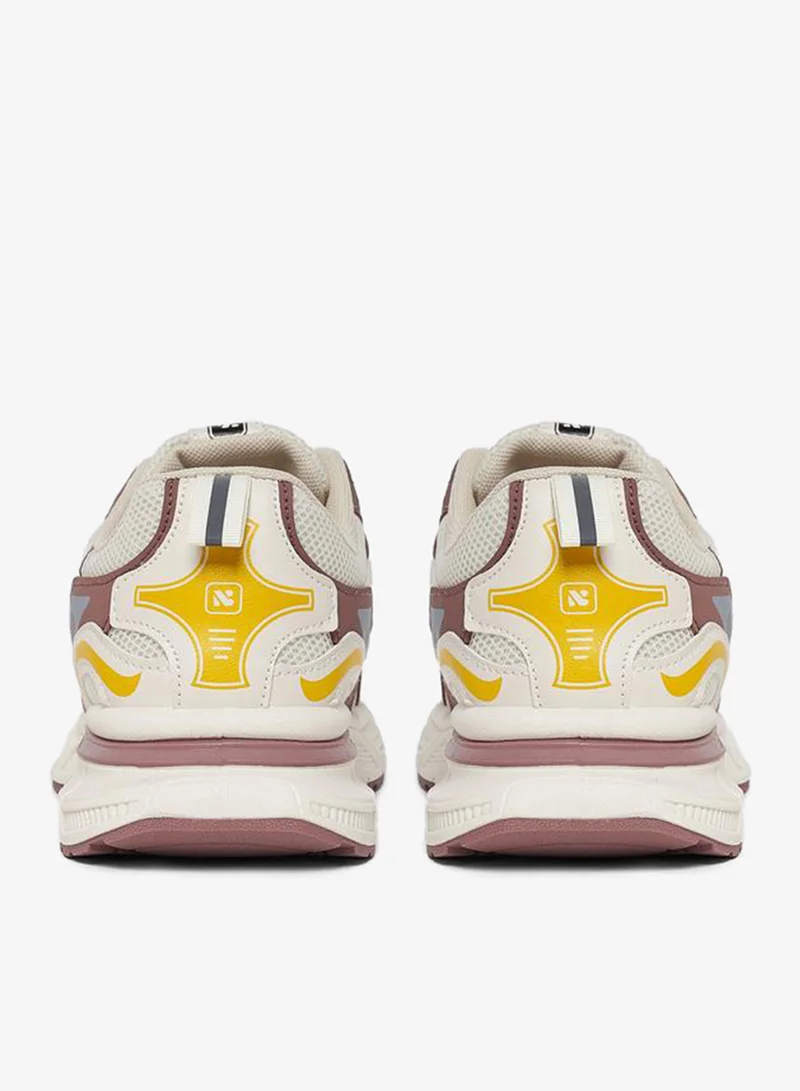 ستايلي اكتيف حذاء سنيكرز بنعل شانكي ونمط جرافيك