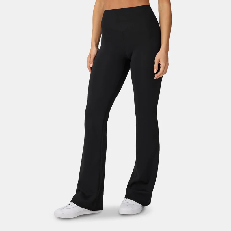 Fabletics ليقنز تدريب PureLuxe TLC Kick Flare للنساء