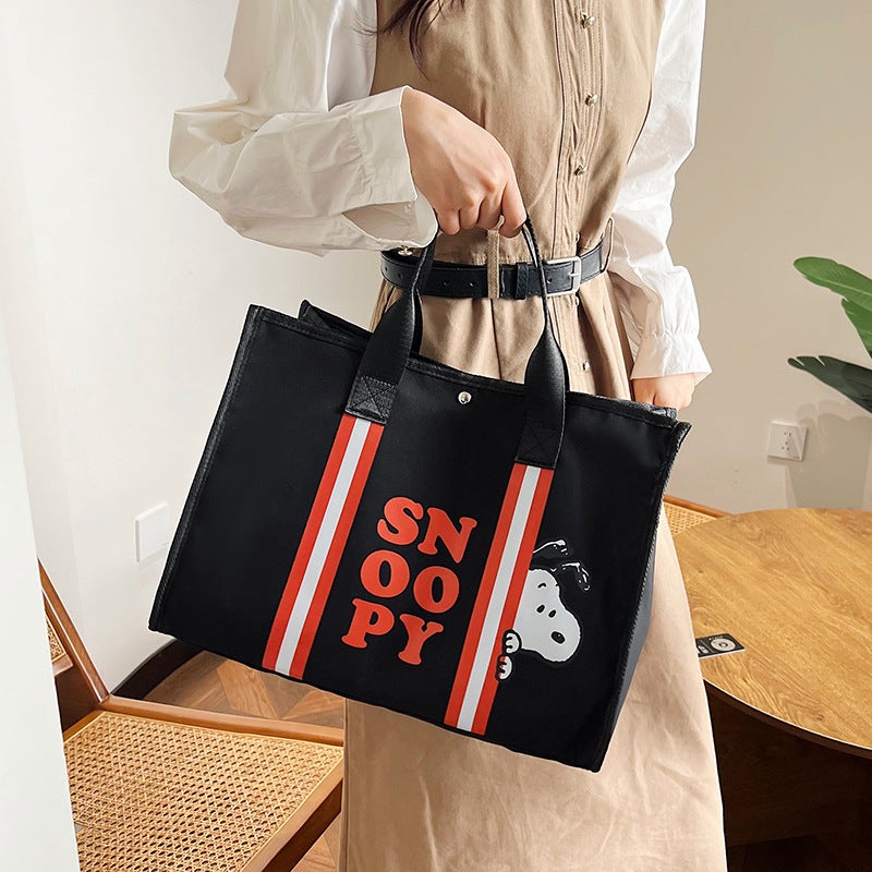 Japanese-Style Snoopy Tote Bag, Color-Blocked, Large Capacity, Student Tutoring Shoulder Bag, Mommy Bag, Tote Bag, New Winter Model - Image 3