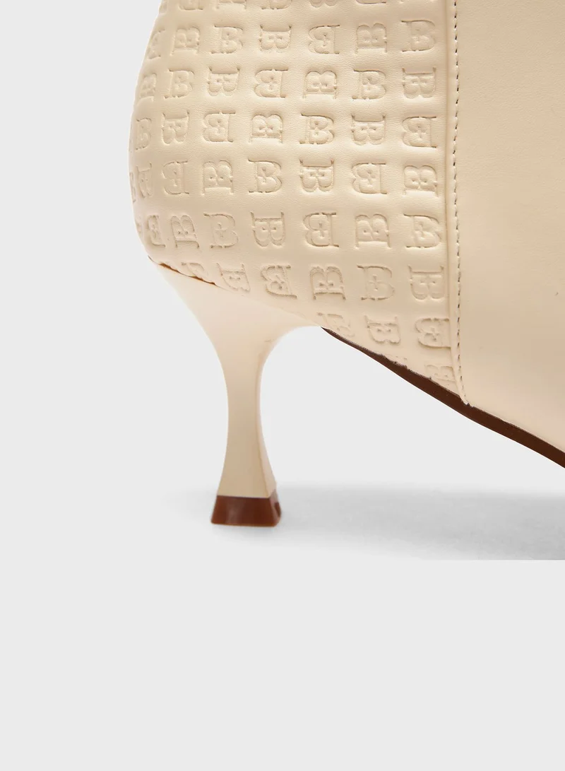 شو اكسبرس Pointed Toe Ankle Boots