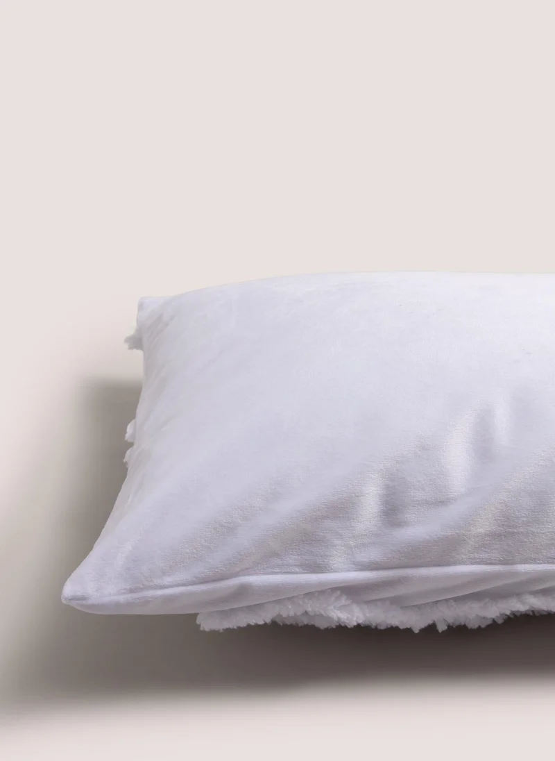 ماتلان وسادة بفيونكة كريمية