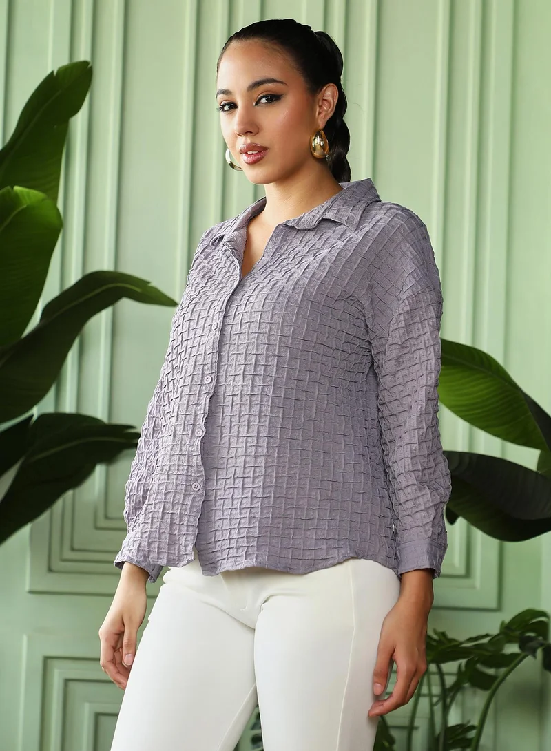 Pinacolada  Women's Pewter Grey Interweave-Tactile Oversized Shirt | نساء | أكمام طويلة | سادة | طوق منتشر | كاجوال كبير الحجم | قميص for Women | Best Price UAE