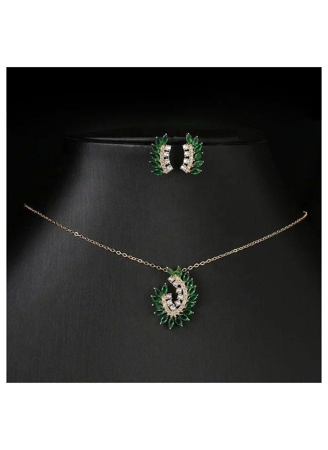 Generic - Flower leaf shape necklace - Image 1