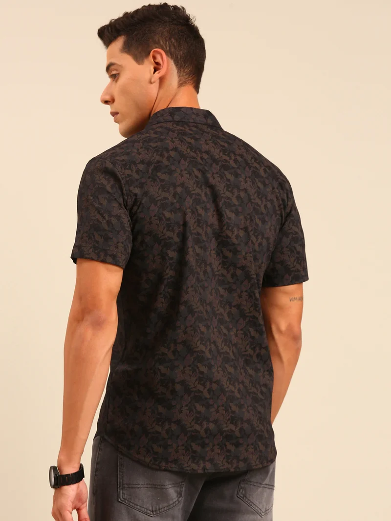 جوفن قميص رجالي مطبوع باللونين الأسود والبني