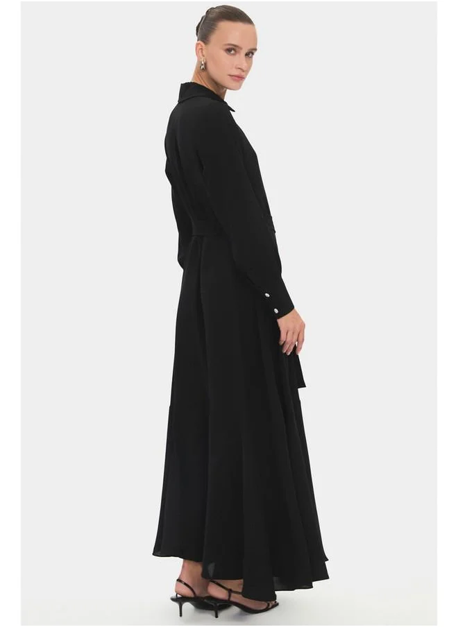 جون Belted Button-Down Dress