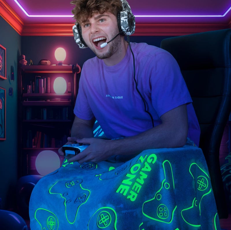 LIDERSTAR Glow in The Dark Blanket, Plush Gaming Blanket, Large Size: 60 x 80 inch Soft Throw, Gamer Gifts for Kids Teens Adults, Gamer Room Decor, Luminous Video Game Blankets, Boys Toys,Valentines Day Gift - Image 1