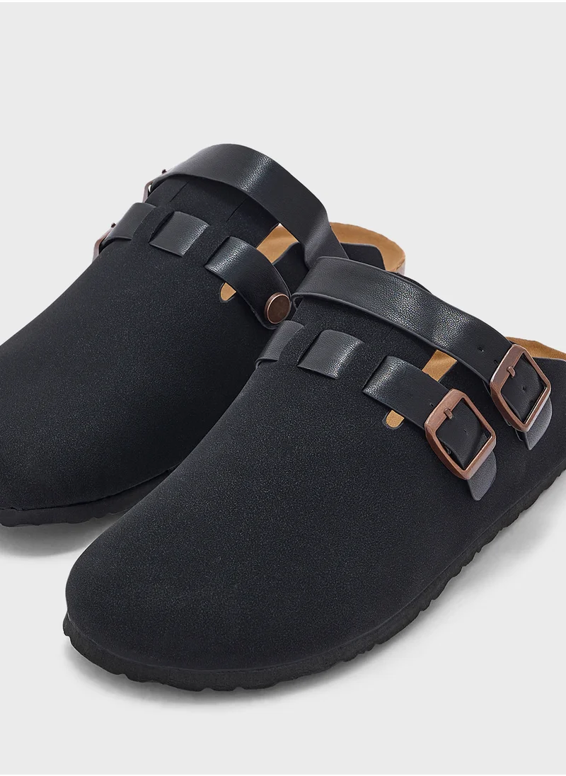 جينجر Double Buckle Backstrap Clog Sandal