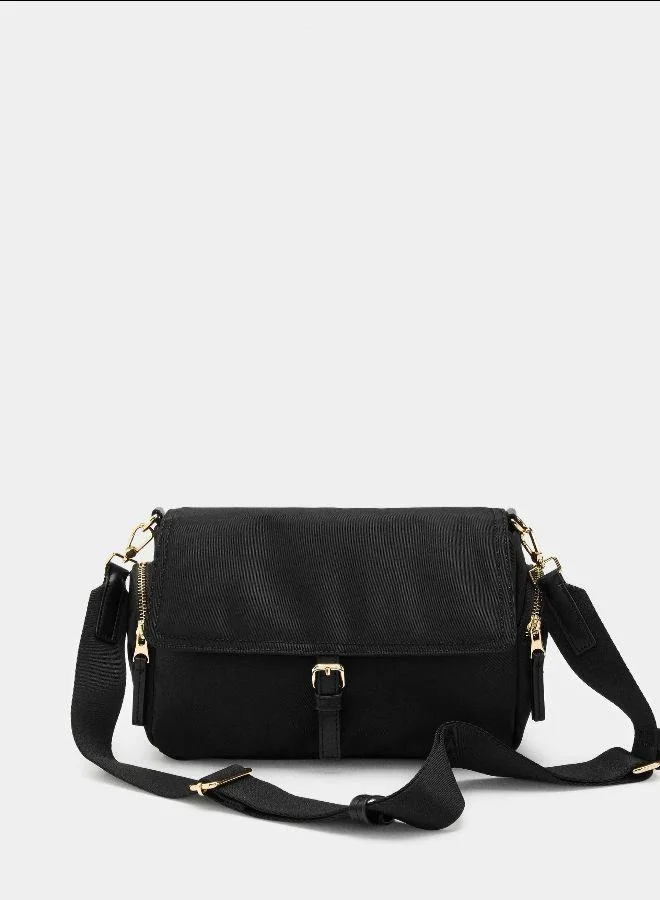 بارفوا حقيبة نايلون كروس بودي مع غطاء