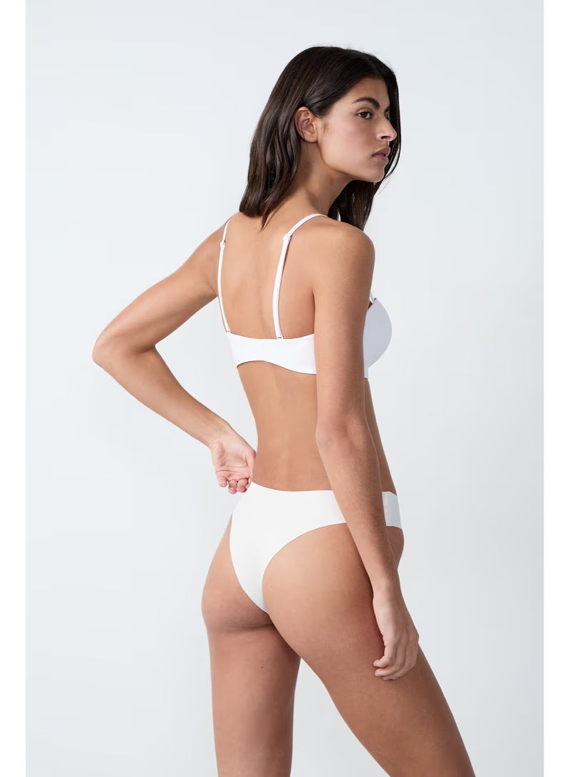 Etam Underwire Strapless Bra - Image 2