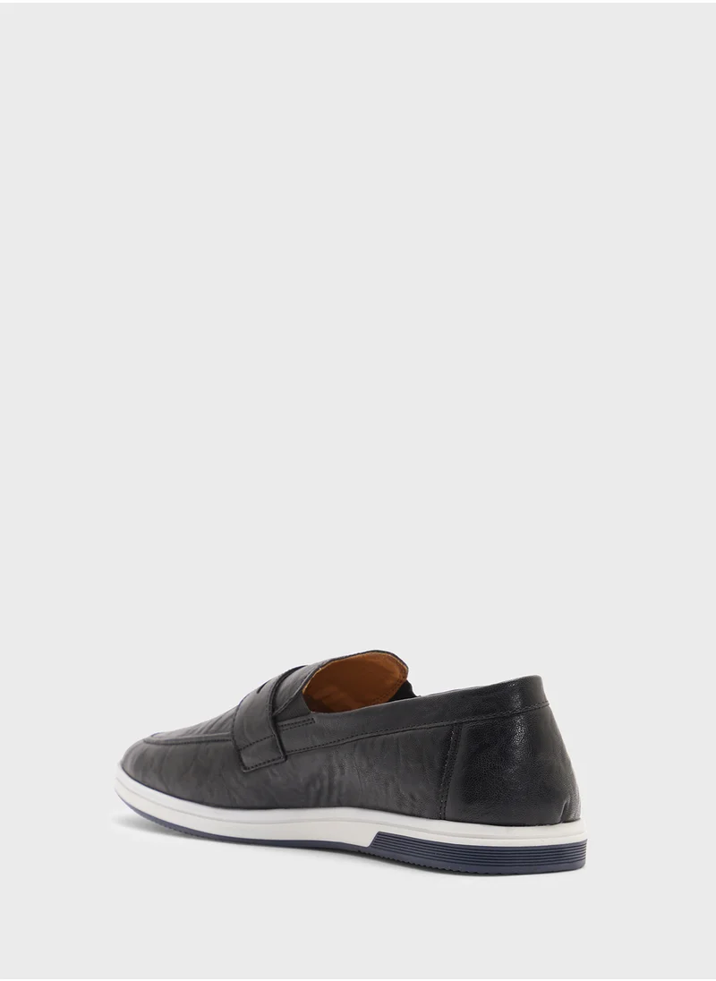 Robert Wood Saddle Detail Casual Slip Ons Loafers