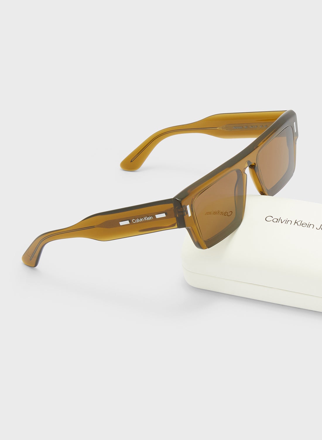 نظارات شمسية مستطيلة معدلة- كالفن كلاين