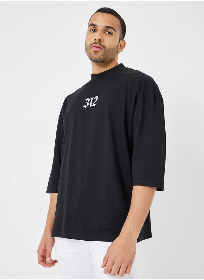 ستايلي 3/4 Sleeve Chest Embroidered Boxy T-Shirt