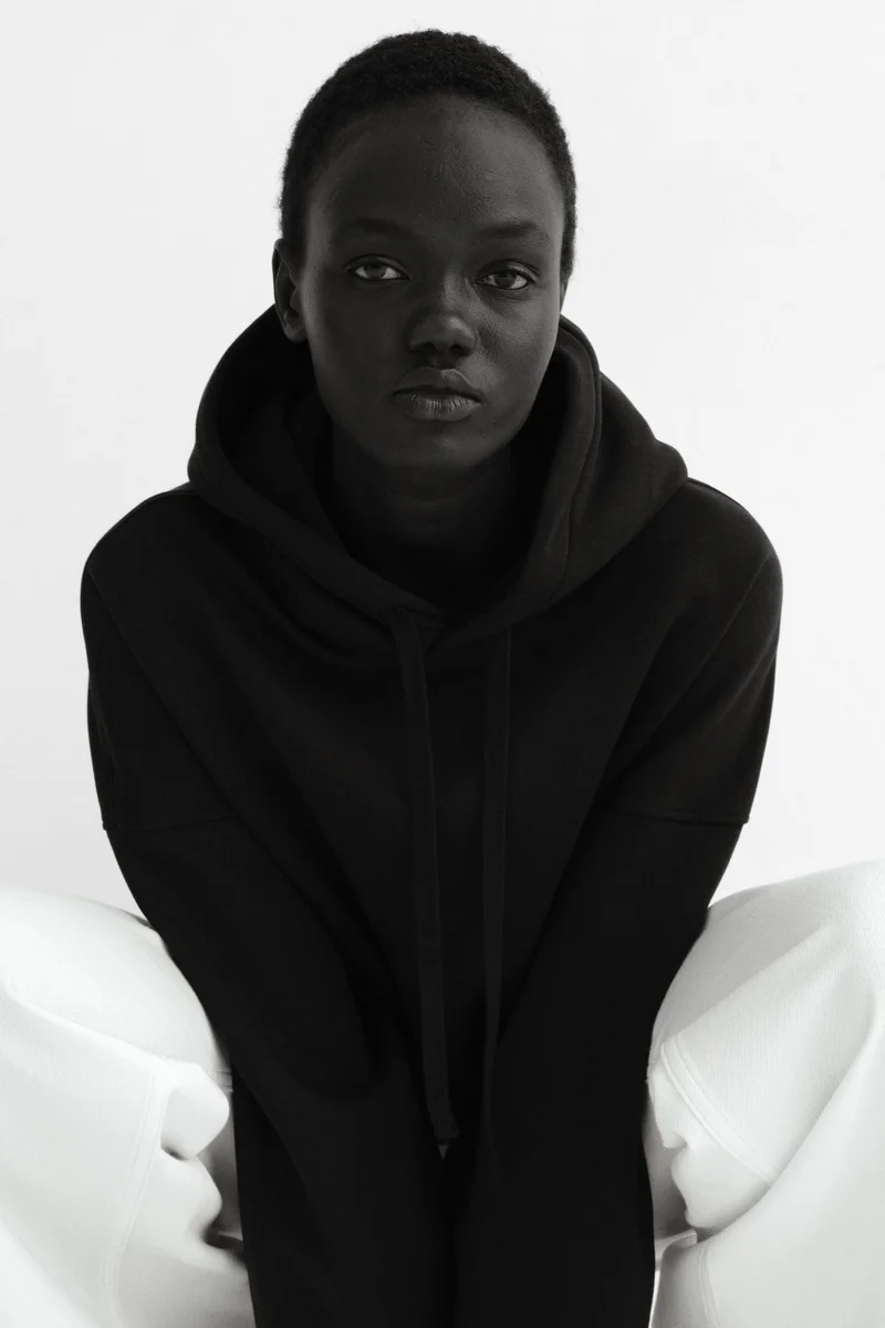 اتش اند ام هودي