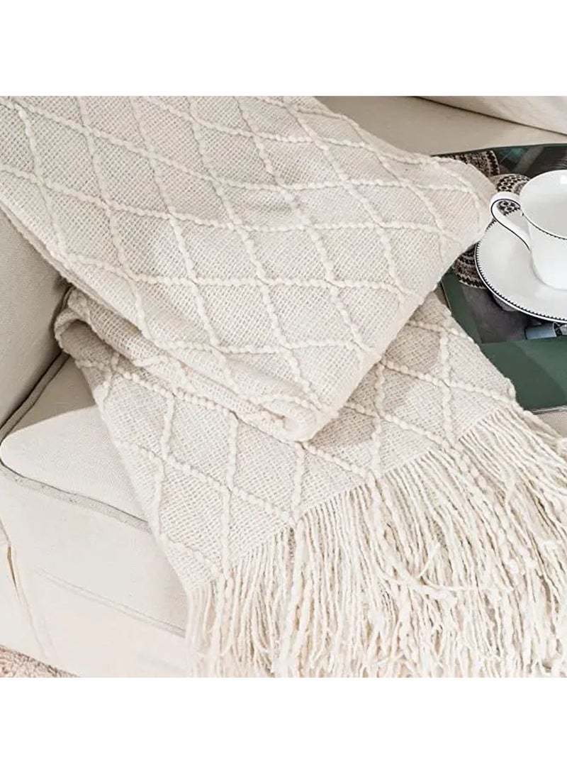 Soft Tassel Design Blanket  - Image 3