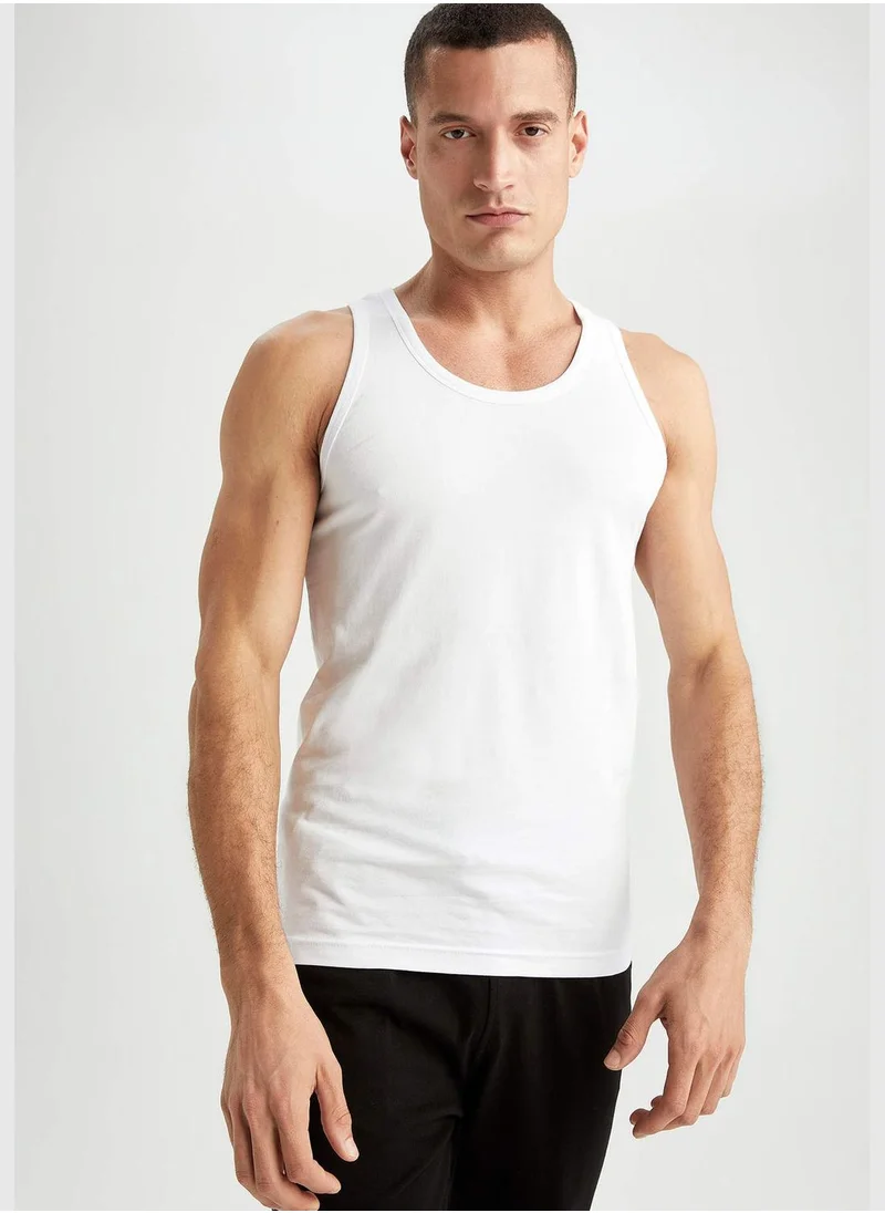 ديفاكتو Man Slim Fit Crew Neck Strappy Vest