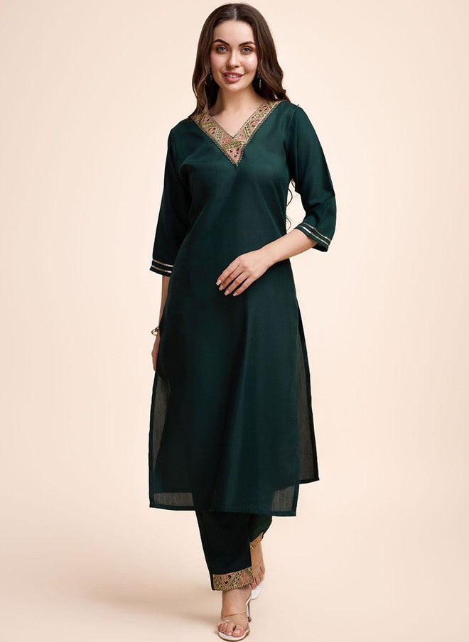 Women Basket كُرتا نسائي عادي بتطريز خيوط مع بنطلون باللون الأخضر الداكن - Image 1