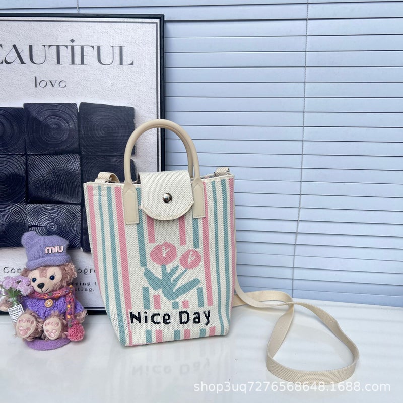 High-End Ins Internet Celebrity Knitted Handbag Mobile Phone Bag Personalized Fashion Clutch Bag Female Niche Versatile Dumpling Bag - Image 1
