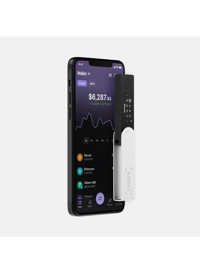 ليدجر محفظة Ledger Nano X للأصول الرقمية | الخيار الأكثر أماناً للتخزين البارد للعملات المشفرة ورموز NFT، تتميز بشاشة كبيرة واتصال لاسلكي عبر البلوتوث ومنفذ Type-C، وتدعم أكثر من 5500 أصل وعملة؛ متوافقة مع أنظمة iOS وAndroid وmacOS وWindows. - Image 2