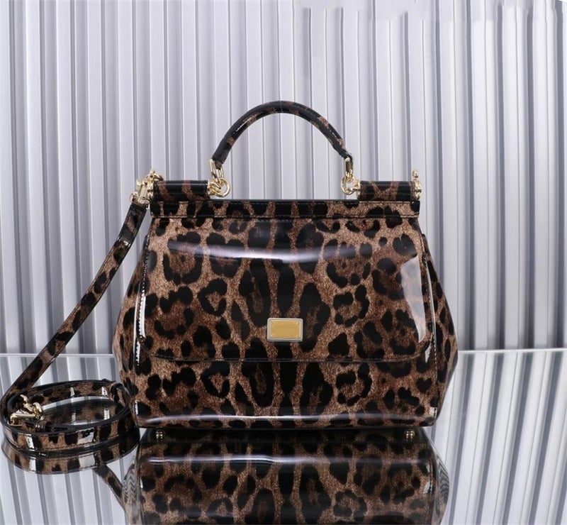 Sicilian Leopard Print Genuine Patent Leather Crossbody Bag, Bag, Fashionable And Versatile Handbag, Flap Shoulder Bag, Light Luxury Retro - Image 1