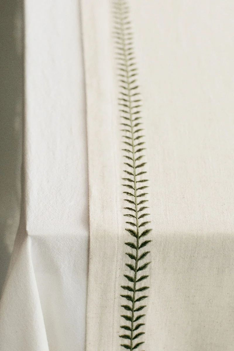 H&M Embroidered linen-blend runner