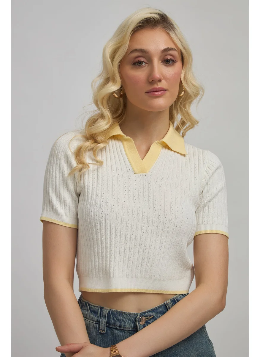 Virgio Virgio Women Sasha White Knit Crop Shirt Style Top