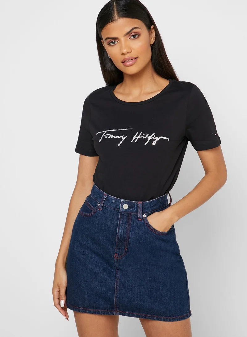 TOMMY HILFIGER Crew Neck Logo T-Shirt