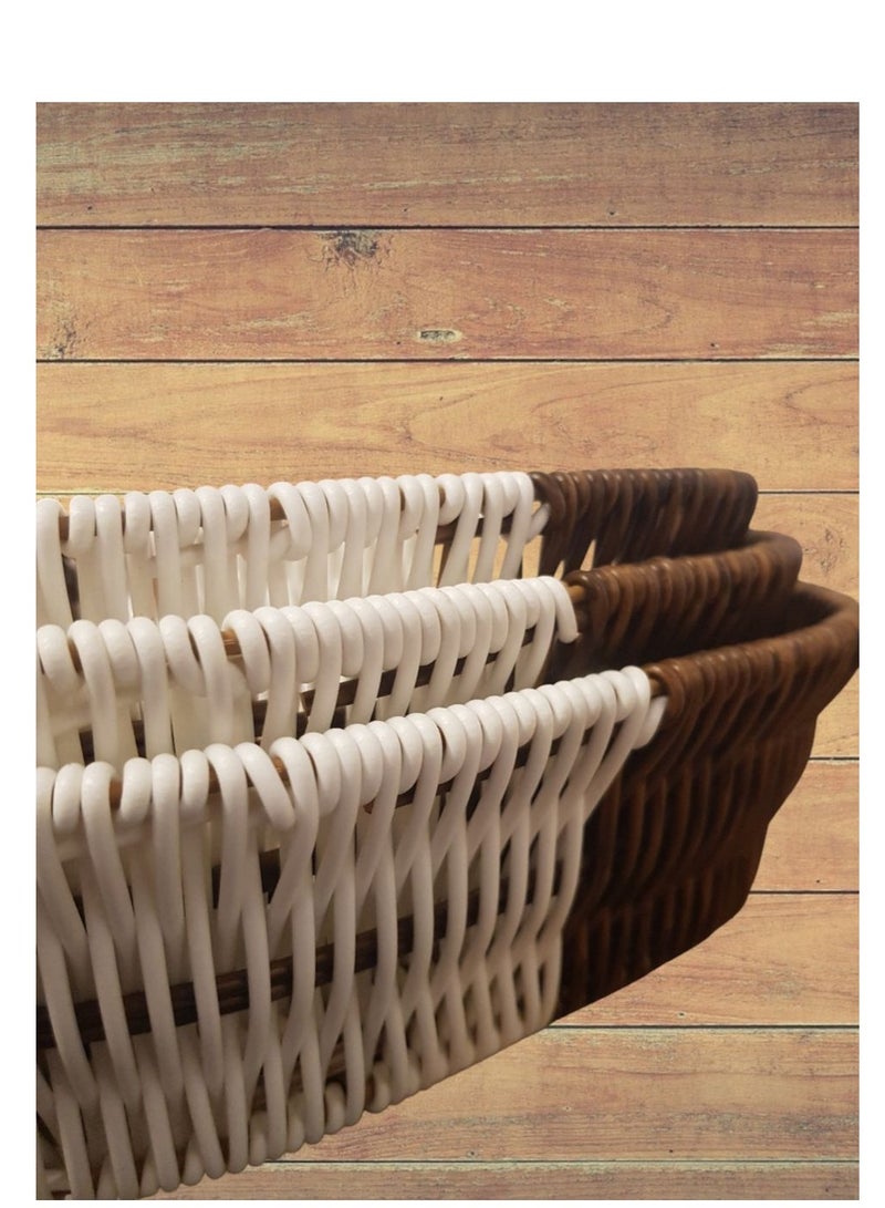 سلة فواكه بيضاوية وطبق خبز من الروطان البني والأبيض (مجموعة من 3 قطع) - Image 4