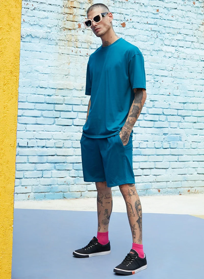 Campus Sutra Men's Oversized Solid Teal Blue Casual Co-Ord Set