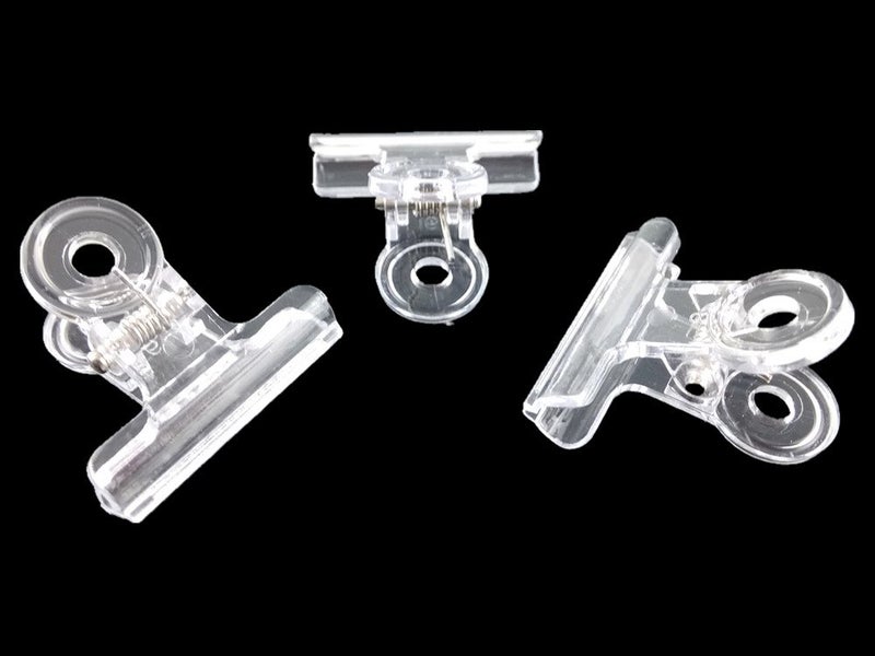 Yueton 24pcs Plastic Bulldog Clips, Utility Paper Clips, Hinge Clips for Home, Office Use (Clear) - Image 3