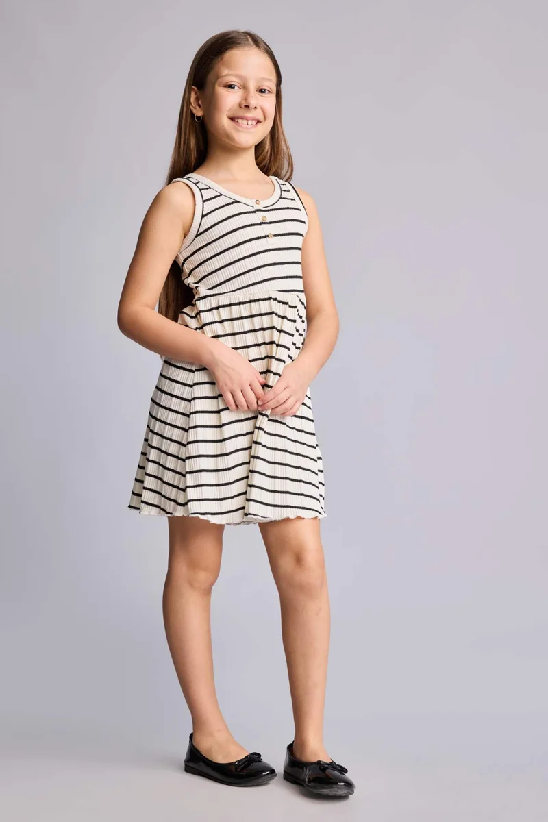 ديفاكتو Sleeveless Knitted Dress