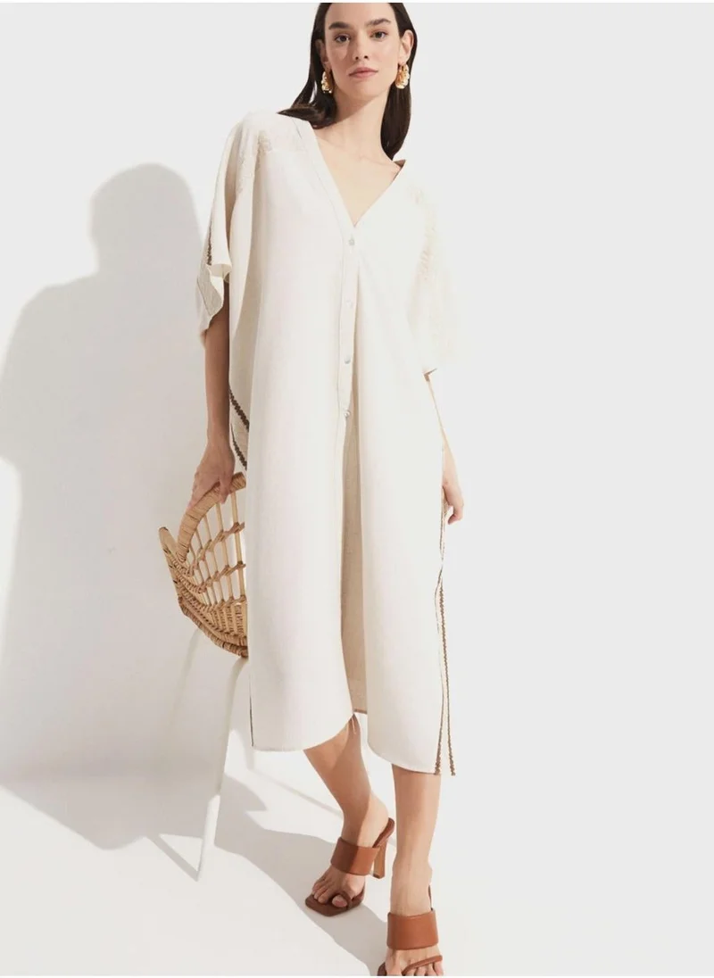 جون تونيك بياقة على شكل حرف  وفتحة جانبية