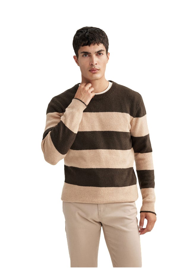 DeFacto Man Tricot Relax Fit Crew Neck Pullover  - Image 4