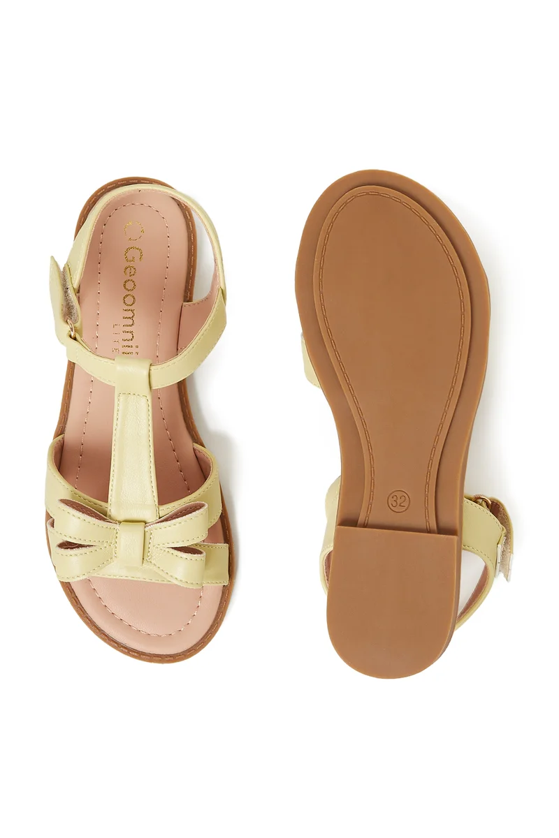 Geoomnii  GEOOMNII Sandals for Pre teen Girls – YELLOW Sandals with Ankle Strap | Comfortable PU Upper & TPR Sole for Women | Best Price UAE
