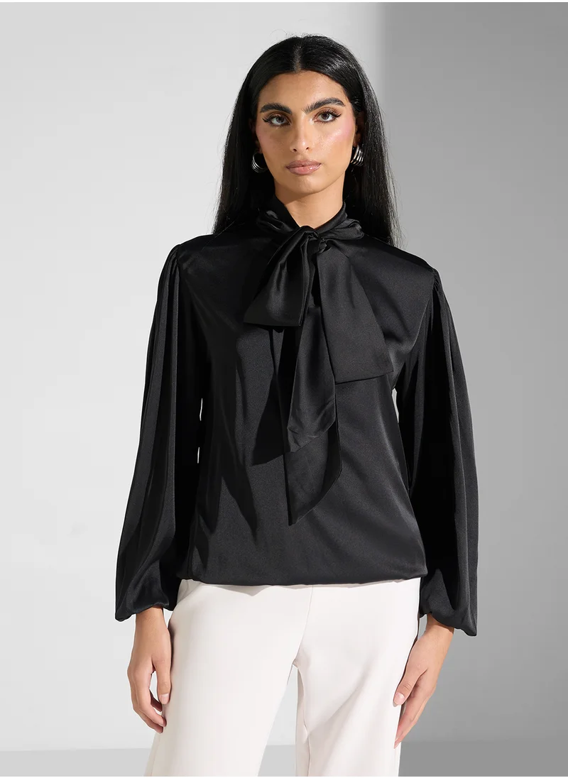 جولدن ابل Blouses