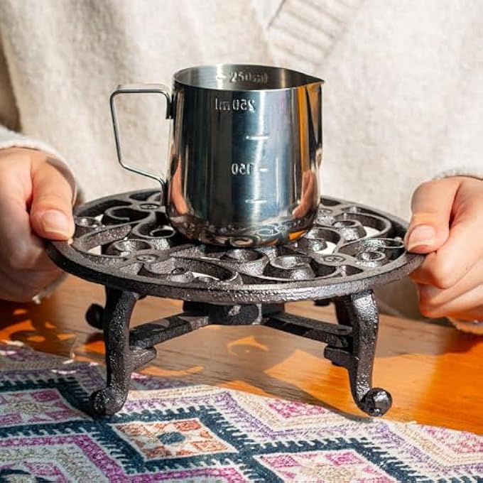 كاست ويف طبق تسخين إبريق الشاي المصنوع من الحديد الزهر مع حامل شمعة صغيرة وحامل شموع مزخرف عالي التحمل للمطبخ والحديقة والحفلات مقاس 7 بوصات - Image 4