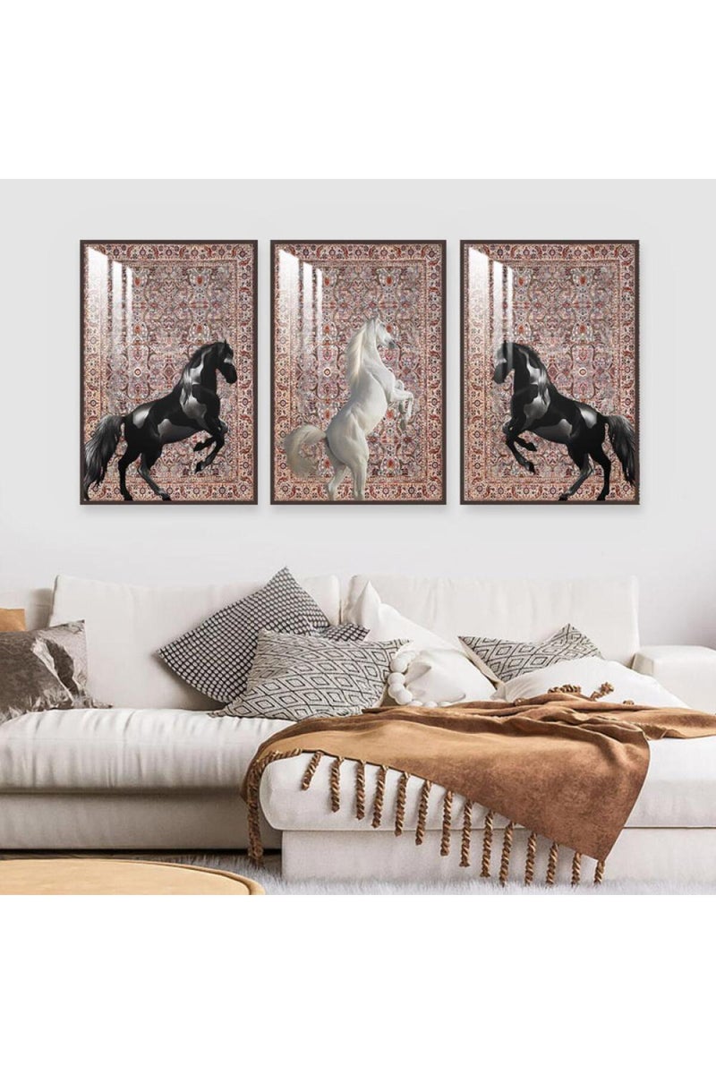 Marktna Three wooden wall painting with a horse design, with a frame and a clear acrylic layer. - Image 1