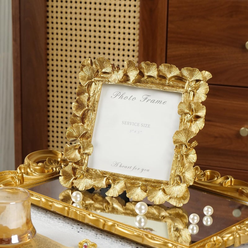 Cuspin إطار صور أبيض مقاس 5×7 من ، إطار صور مزخرف من الراتنج بنقوش، مع واجهة زجاجية، تصميم عتيق لتزيين المنزل أو كهدية. - Image 2