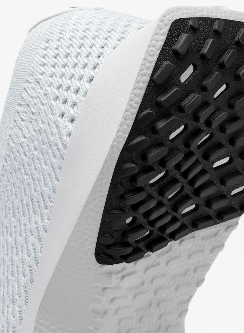 Allbirds WHITE Women's Tree Dasher 2 - Blizzard (Blizzard/Black Sole)  Sneakers for Women | Best Price UAE