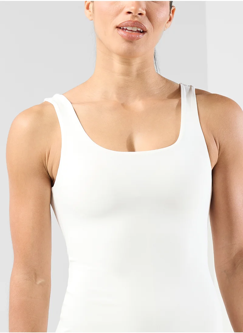 فورورد Seamless Square Neck Tennis Dress With Shorts