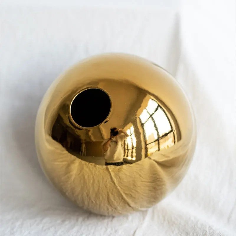 Bluejw Handmade Golden Ceramic Vase – Luxury Porcelain Tabletop Vase for Home, Hotel & Restaurant Decor, Perfect for Dried Plants & Fresh Flower Arrangements - Image 4