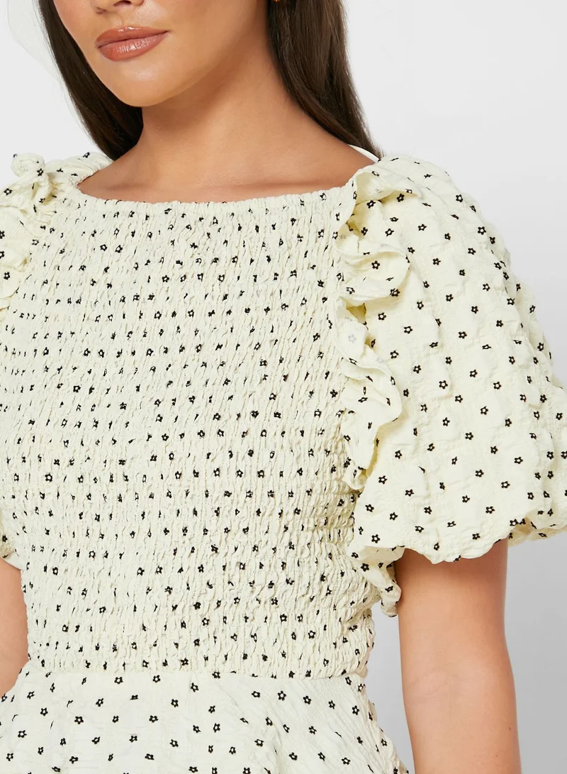 LOST INK Shirred Puff Sleeve Top