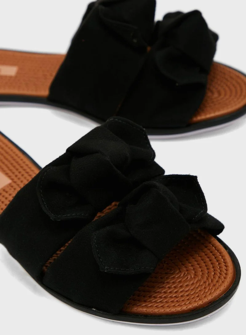 MOLECA Jadey Flat Sandals