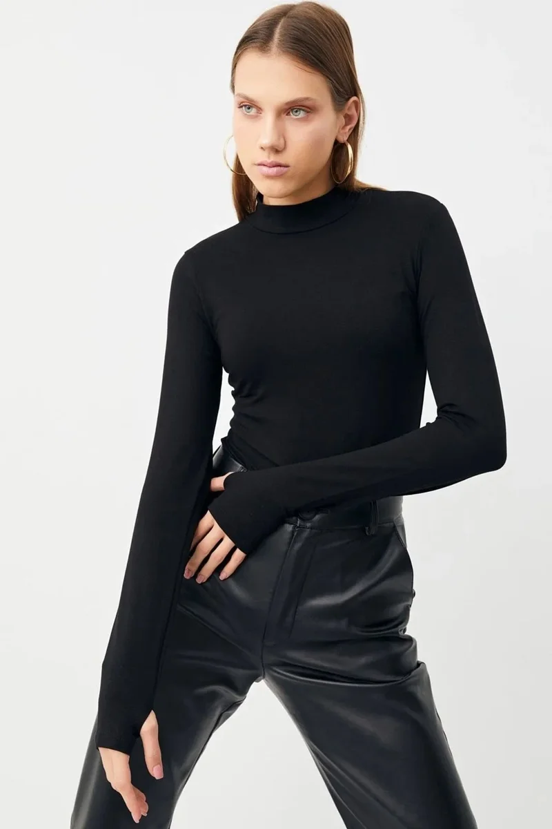بيبانتولون BIPANTOLON Women's 3-Pack Slim Fit Half Turtleneck Bodysuits
