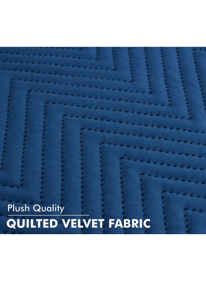 ينسج الأصفر غطاء واقي للأريكة من المخمل المبطن بتصميم متعرج من Yellow Weaves، مكون من 5 مقاعد، مجموعة من 3 قطع (3+1+1)، أزرق - Image 3